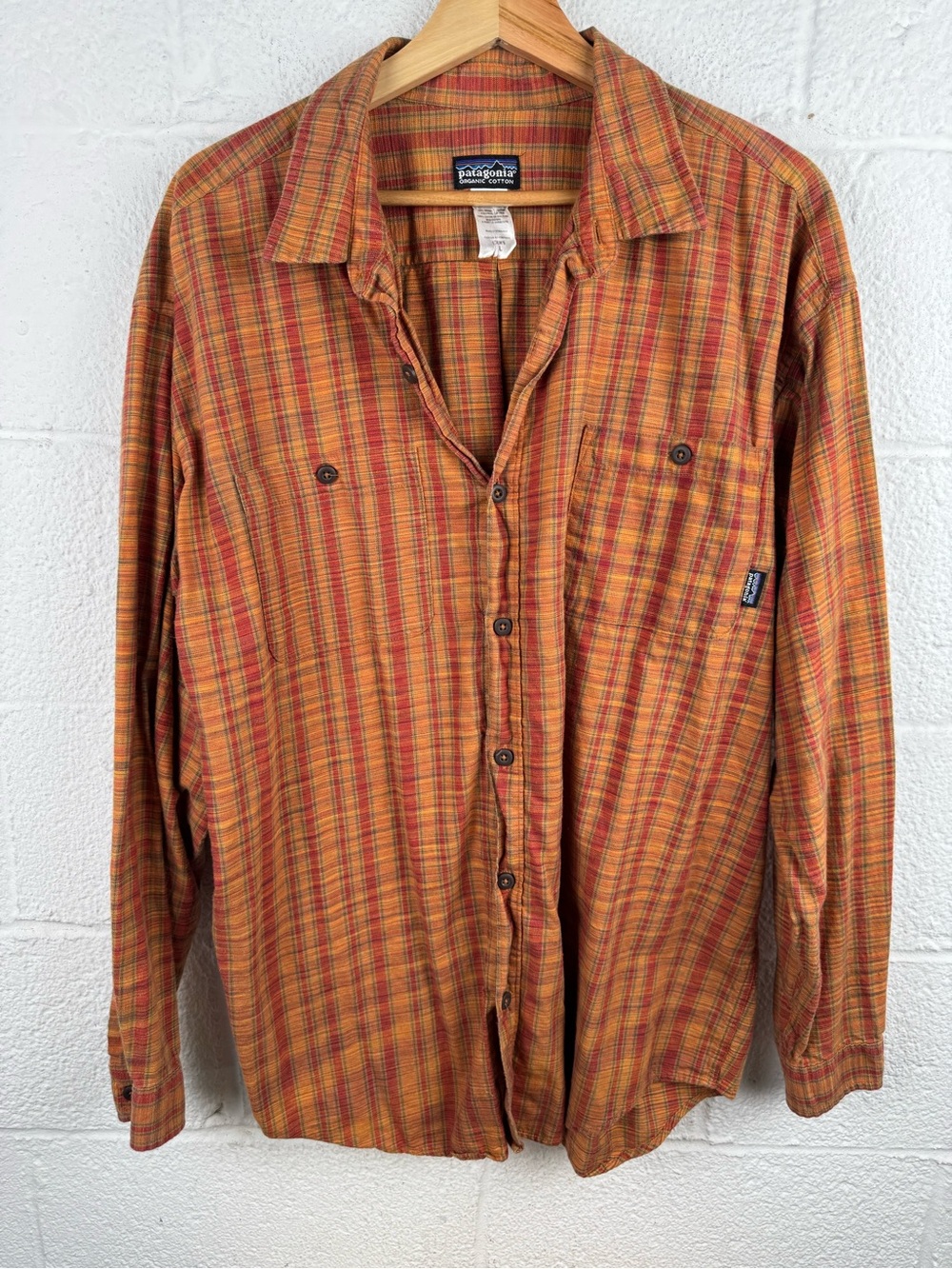 Patagonia Organic Cotton Plaid Button-Front Shirt – Large – Orange Rust Plaid